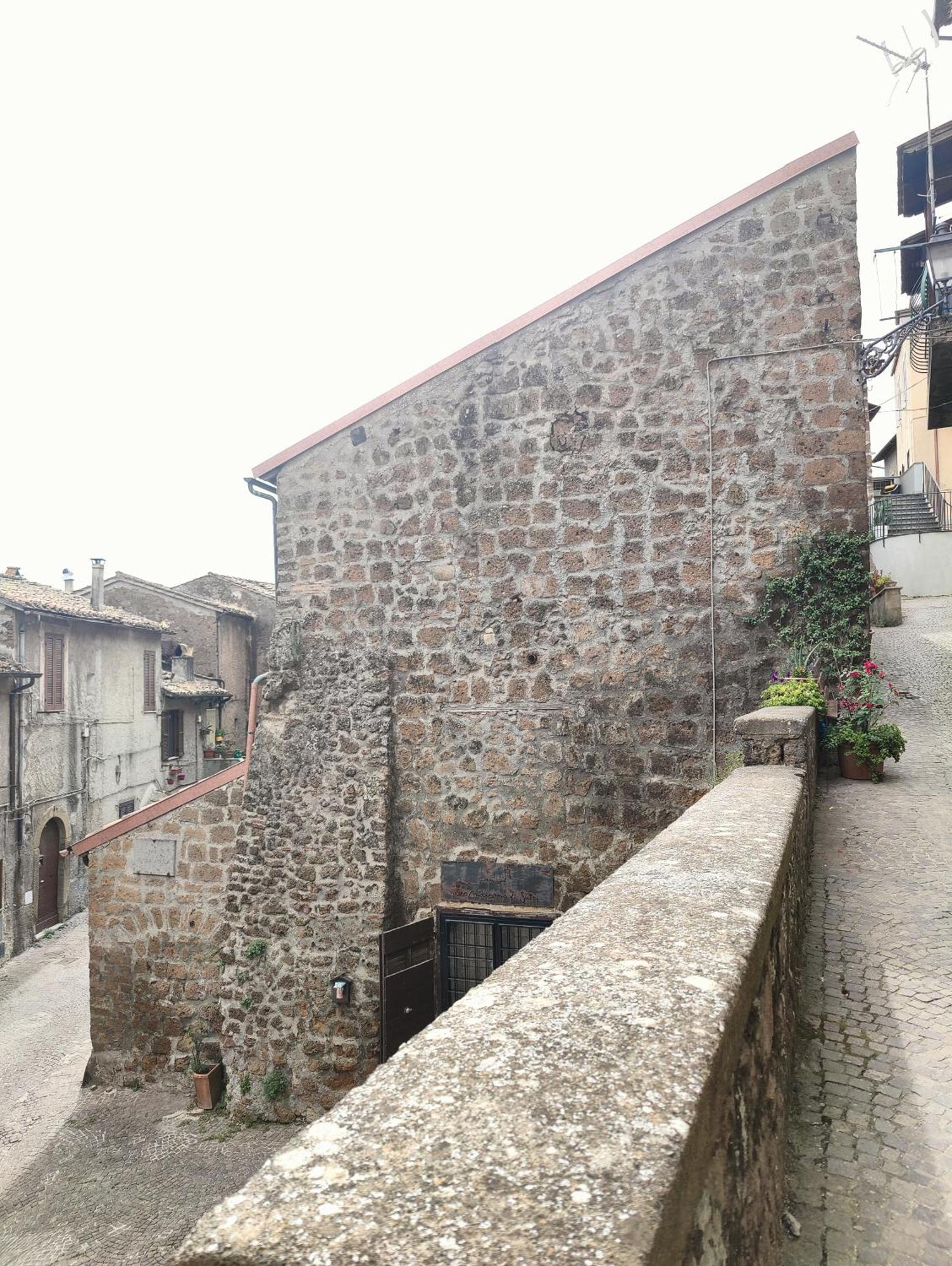 Maestosa Roccaforte Dei Principi, 3 Piani Tutti Per Voi! 수트리 외부 사진